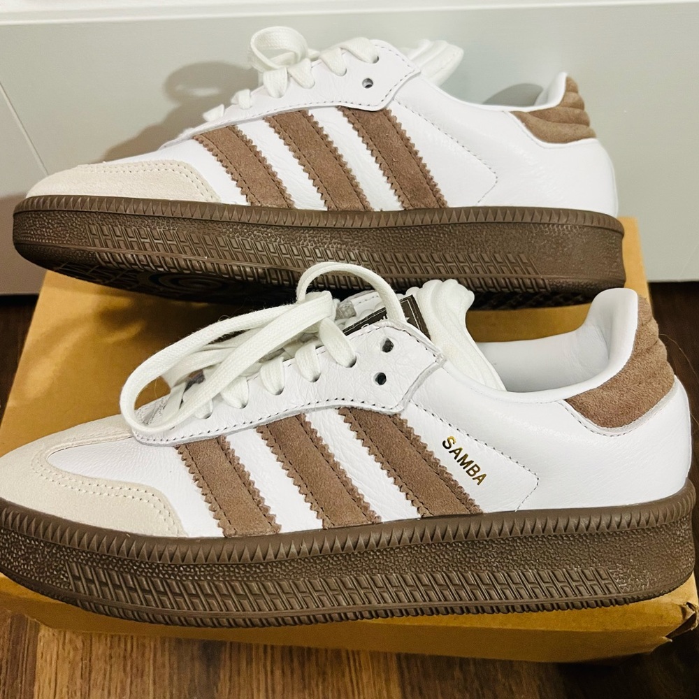 Adidas Samba Sneakers - Picture 3 of 6